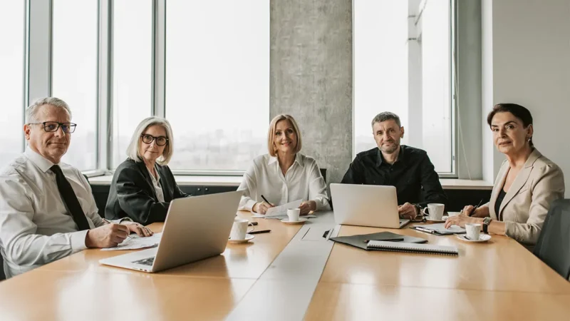 How CEOs Manage Their Time: Strategies Professionals Can Use